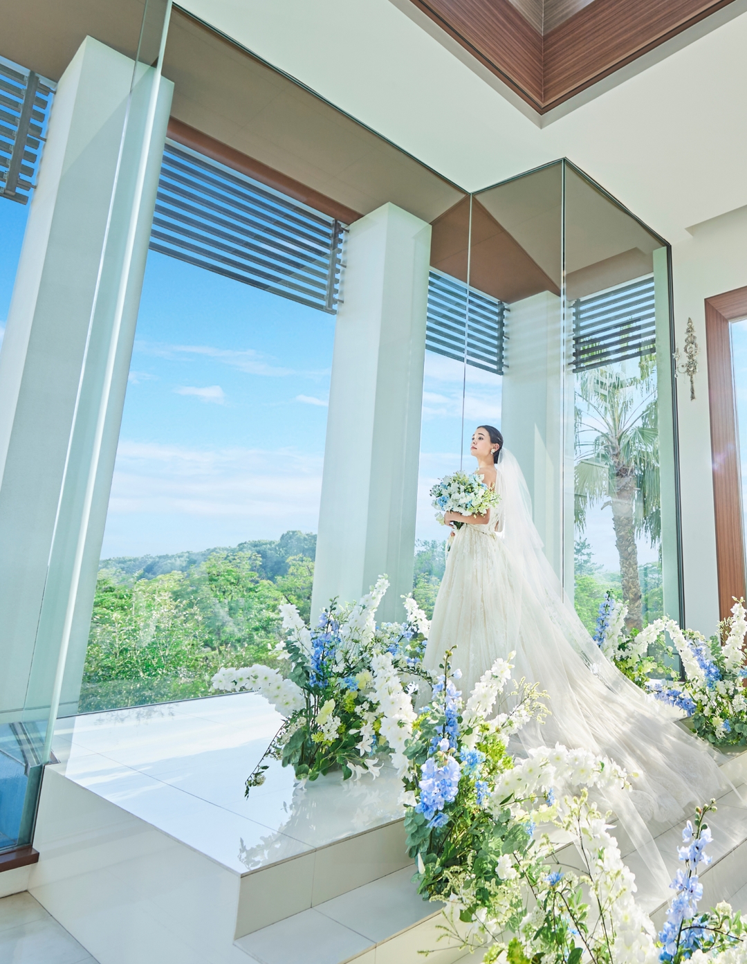 THE MEETS MARINA TERRACE チャペル新婦 画像