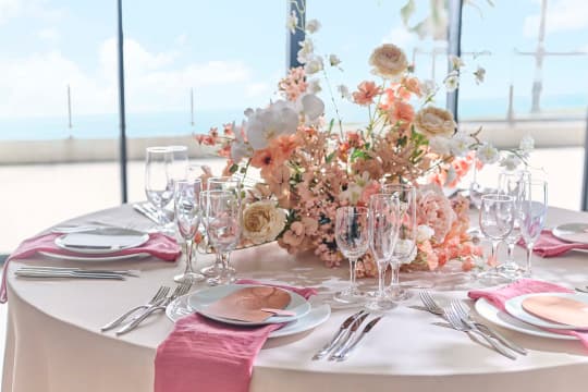 THE SURF OCEAN TERRACE テーブルコーディネート画像